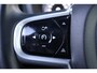 Volvo V60 2.0 T6 Recharge AWD R-Design | Adaptieve Cruise Control | Panoramadak | Trekhaak | Parkeercamera | Stoelen elektrisch verstelbaar + geheugen |