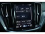 Volvo V60 2.0 T6 Recharge AWD R-Design | Adaptieve Cruise Control | Panoramadak | Trekhaak | Parkeercamera | Stoelen elektrisch verstelbaar + geheugen |