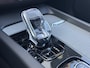 Volvo XC60 2.0 T6 Plug-in hybrid AWD Plus Bright | Luchtvering | Stoel ventilatie | 360º Camera | 20'' | Google | Panorama Schuifdak | Stuur + Stoel verwarming | Blis | Adaptieve Cruise controle |