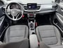 Kia Stonic 1.0 T-GDi MHEV DynamicLine Navigatie | Apple Carplay / Android Auto | Cruise control | Airconditioning | LM Velgen