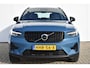 Volvo XC40 2.0 B4 Plus Dark | HarmanKardon | Trekhaak | Elektrische Stoel met Geheugen |
