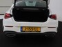 Mercedes-Benz CLA 180 AMG | Carplay | Stoelverwarming | Camera | Navigatie | Leder/Alcantara | Sfeerverlichting | Park Assist | Full LED | Widescreen | Climate control | Sportstoelen | Cruise control