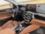BMW 5-Serie Touring 530e Luxury Line 292 pk automaat Plugin Hybrid-navigatie- BMW Laser Led koplampen- lederen bekleding- elektrisch verstelbare voorstoelen
