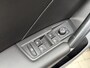 Volkswagen Tiguan 1.4 TSI R-line Handgeschakeld | Half/leer | R-line stuurwiel | LED verlichting | Stoelverwarming | Zwarte hemelbekleding | Apple CarPlay | Adaptieve cruise control | Parkeersensoren voor en achter
