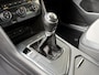 Volkswagen Tiguan 1.4 TSI R-line Handgeschakeld | Half/leer | R-line stuurwiel | LED verlichting | Stoelverwarming | Zwarte hemelbekleding | Apple CarPlay | Adaptieve cruise control | Parkeersensoren voor en achter
