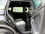 Volkswagen Tiguan 1.4 TSI R-line Handgeschakeld | Half/leer | R-line stuurwiel | LED verlichting | Stoelverwarming | Zwarte hemelbekleding | Apple CarPlay | Adaptieve cruise control | Parkeersensoren voor en achter