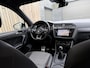 Volkswagen Tiguan 1.4 TSI R-line Handgeschakeld | Half/leer | R-line stuurwiel | LED verlichting | Stoelverwarming | Zwarte hemelbekleding | Apple CarPlay | Adaptieve cruise control | Parkeersensoren voor en achter