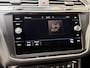 Volkswagen Tiguan 1.4 TSI R-line Handgeschakeld | Half/leer | R-line stuurwiel | LED verlichting | Stoelverwarming | Zwarte hemelbekleding | Apple CarPlay | Adaptieve cruise control | Parkeersensoren voor en achter
