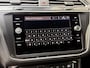 Volkswagen Tiguan 1.4 TSI R-line Handgeschakeld | Half/leer | R-line stuurwiel | LED verlichting | Stoelverwarming | Zwarte hemelbekleding | Apple CarPlay | Adaptieve cruise control | Parkeersensoren voor en achter