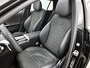 Mercedes-Benz C-klasse Estate 300 e AMG Plug-In Hybride AMG Line | Trekhaak | Panorama Schuif-Kanteldak | Digital Licht | Rijassistentiepakket Plus incl. PRE-SAFE Inclusief 24 maanden MB Certified garantie voor Europa.