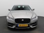 Jaguar XF 2.0t Portfolio | Climate Control | Achteruitrijcamera | Lederen Bekleding | Lichtmetalen Velgen |