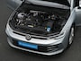 Volkswagen Golf 1.5 TSI 115 pk Life Edition | Stuur-/stoelverwarming | Achteruitrijcamera | Adaptive Cruise | Keyless