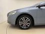 Volvo V40 T2 122pk Nordic+ Luxury / Standkachel / Stoelverwarming / Power seats / Voorruit verwarming / Camera achter /