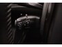 Peugeot 2008 1.2 T 101pk Active - Trekhaak/Navi/Carplay/DAB/ECC