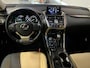 Lexus NX 300h AWD Luxury Line / Fabrieks glazen sch - kanteldak / Lederen bekleding / Stoelverw. / Camera / Parkeersensoren / NL