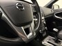 Volvo V40 D3 150pk Business Sport / Stoelverwarming / Nubuck bekleding / Navi /