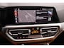 BMW 3-Serie Touring 320i Business Edition Plus - M-Sport/Leder/Camera/Stoelverw./VC