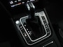 Volkswagen Passat GTE 1.4 TSI 218 PK DSG PHEV Highline | LED | Trekhaak | Stoelverwarming | Achteruitrijcamera |