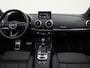 Audi A3 Limousine 35 TFSI/150PK S-tronic S Line · Panoramadak · Trekhaak · Camera + Parkeersensoren