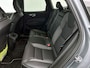 Volvo XC60 2.0 B4 R-Design | Trekhaak | HarmanKardon | Adaptive cruise | CarPlay | Memory Stoelen | Camera | Stoel-/Stuurverw.