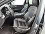 Volvo XC60 2.0 B4 R-Design | Trekhaak | HarmanKardon | Adaptive cruise | CarPlay | Memory Stoelen | Camera | Stoel-/Stuurverw.