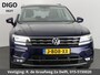 Volkswagen Tiguan 2.0 TSI 4Motion Highline Business R | 360° Camera | Trekhaak | Vol leer | Stoelverwarming | Schuif-/Kanteldak |