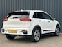 Kia e-Niro EV I 64kWh 204pk Aut DynamicPlusLine I SOH 98% I Schuifkanteldak I Adaptieve Cruise I Stoel-Stuurverwarming I Camera I Navigatie I Keyless Entry I