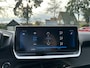 Peugeot 2008 1.2 Turbo 100 PK Allure Pack | 1e Eigenaarsauto met slechts 25.370 km! | Navigatie | Camera | Hoge Zitpositie | LED verlichting | Cruise Control | Climate Control | 17" Lichtmetalen Wielen | Groot Multimedia scherm met Apple Carplay |
