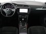Volkswagen Tiguan 1.5 TSI R Line | Panoramadak | Stoelverwarming | Carplay | Massage | Dynaudio | Keyless | Full LED | Active Info Display | Navigatie | Parkeerhulp