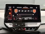 Volkswagen ID.3 First Plus 58 kWh Navi,Camera,Pdc V+A,Stoelverwarming,Lm velgen,N.A.P,Apk tot 11-2026