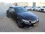 Mercedes-Benz C-klasse 180 Premium Plus Lederen sportstoelen/Led lampen/Parkeersensoren/Trekhaak/Spiegel en stoelverwarming/Cruise control/Navigatie/Climate control/Licht metalen velgen