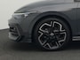 Volkswagen Golf 1.5 eTSI 150 pk DSG R-Line Edition | Panoramadak | IQ Light | Black Style | Head-up display | Sportstoelen | Stoel-/stuurverwarming | 18 inch