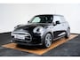 MINI Mini Electric 33 kWh Cruise Control - Driving assistant - Comfort Access - Elektrisch inklapbare buitenspiegels - Elektrisch verwarmbare voorstoelen - Binnenlichtpakket - Warmtepomp - Regensensor