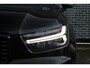 Volvo XC40 2.0 T4 R-Design | Panoramadak | Adaptive cruise control | Harman Kardon audio | Stoelverwarming | Keyless | Achteruitrijcamera | 19" velgen | Getint glas |