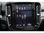 Volvo XC40 2.0 T4 R-Design | Panoramadak | Adaptive cruise control | Harman Kardon audio | Stoelverwarming | Keyless | Achteruitrijcamera | 19" velgen | Getint glas |