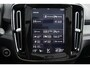 Volvo XC40 2.0 T4 R-Design | Panoramadak | Adaptive cruise control | Harman Kardon audio | Stoelverwarming | Keyless | Achteruitrijcamera | 19" velgen | Getint glas |
