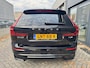 Volvo XC60 2.0 T8 Plug-in hybrid AWD Ultra Dark luchtvering, trekhaak, head-up, panoramadak