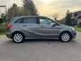 Mercedes-Benz B-klasse 180 Ambition / 1e Eigenaar / Navi / Clima / 16" Velgen / PDC / 6 Versnellingen / Cruise / Goed onderhouden!