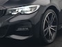 BMW 3-Serie Touring 330e M Sport Plug In Hybrid 293pk Dealer O.H. PHEV | Trekhaak Af Fabriek | Sfeerverlichting | Alcantara Sporstoelen Verwarmd | Apple Carplay | Navigatie | Virtual | Cruise Control | DAB |