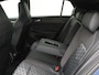 Volkswagen Golf 1.5 eTSI R-Line Edition | Navigatie | IQ-Light | Camera | ACC | Stuur-/Stoelverwarming | Side Assist |
