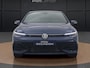 Volkswagen Golf 1.5 eTSI R-Line Edition | Navigatie | IQ-Light | Camera | ACC | Stuur-/Stoelverwarming | Side Assist |
