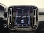 Volvo XC40 T5 262pk Recharge R-Design / Stoel/- en stuurverwarming / Power seats / Trekhaak / Elektr achterklep / Camera rondom /