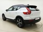 Volvo XC40 T5 262pk Recharge R-Design / Stoel/- en stuurverwarming / Power seats / Trekhaak / Elektr achterklep / Camera rondom /