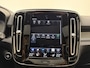 Volvo XC40 T5 262pk Recharge R-Design / Stoel/- en stuurverwarming / Power seats / Trekhaak / Elektr achterklep / Camera rondom /