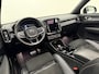 Volvo XC40 T5 262pk Recharge R-Design / Stoel/- en stuurverwarming / Power seats / Trekhaak / Elektr achterklep / Camera rondom /