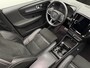 Volvo XC40 T5 262pk Recharge R-Design / Stoel/- en stuurverwarming / Power seats / Trekhaak / Elektr achterklep / Camera rondom /