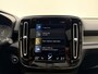 Volvo XC40 T5 262pk Recharge R-Design / Stoel/- en stuurverwarming / Power seats / Trekhaak / Elektr achterklep / Camera rondom /