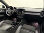 Volvo XC40 T5 262pk Recharge R-Design / Stoel/- en stuurverwarming / Power seats / Trekhaak / Elektr achterklep / Camera rondom /