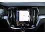 Volvo V60 2.0 B3 Momentum Advantage | Automaat | Leer | Stoelverwarming | Camera | 1e eigenaar | Dealer onderhouden