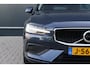 Volvo V60 2.0 B3 Momentum Advantage | Automaat | Leer | Stoelverwarming | Camera | 1e eigenaar | Dealer onderhouden